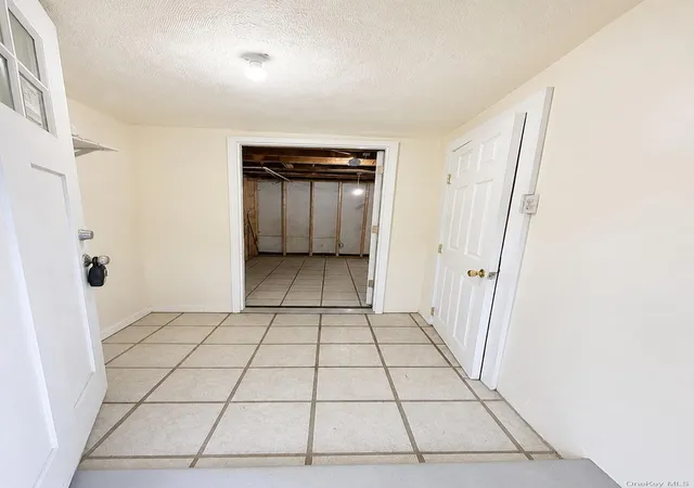 Photo 2 of Sale Pending at 2541 Holland Ave, New York, NY 10467 | MLS# 1047243 | Listing updated on 2026-09-30