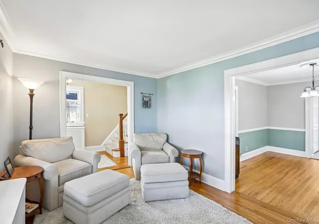 Photo 4 of Single family home for sale at 309 Bellevue Ave, Yonkers, NY 10703 | MLS# 1047254 | Listing updated on 2026-10-24