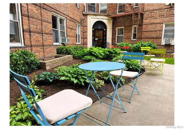 Photo 3 of House for sale at 73-12 35th Avenue #E3, New York, NY 11372 | MLS# 1047267 | Listing updated on 2026-09-16