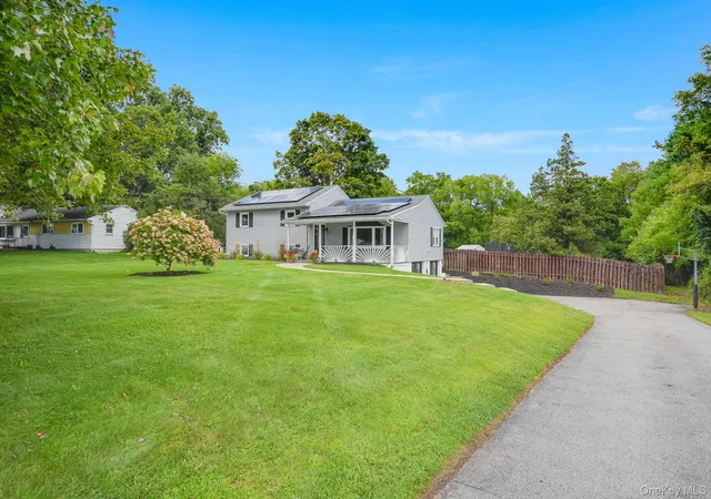 Photo 2 of Sale Pending at 10 Meadow Ln, Pleasant Valley, NY 12569 | MLS# 1047289 | Listing updated on 2026-09-30