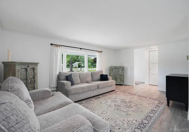 Photo 4 of Sale Pending at 10 Meadow Ln, Pleasant Valley, NY 12569 | MLS# 1047289 | Listing updated on 2026-09-30