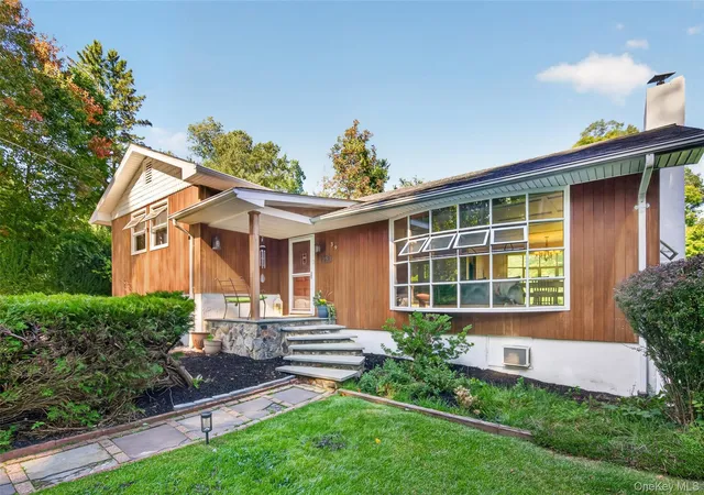 Photo 3 of Single family home for sale at 39 Homer Dr, Patterson, NY 10509 | MLS# 1047294 | Listing updated on 2026-09-19