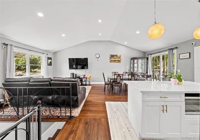 Photo 4 of Single family home for sale at 71 Bushwick Ave, Islip, NY 11722 | MLS# 1047295 | Listing updated on 2026-09-16