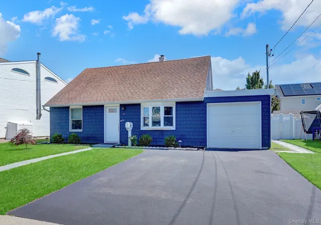 Photo 2 of Sale Pending at 12 Carlton Dr, Oyster Bay, NY 11758 | MLS# 1047363 | Listing updated on 2026-09-25