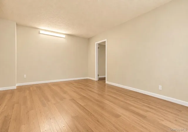 Photo 3 of Condo for sale at 161 Pearsall Dr #4B, Mount Vernon, NY 10552 | MLS# 1047395 | Listing updated on 2026-10-05