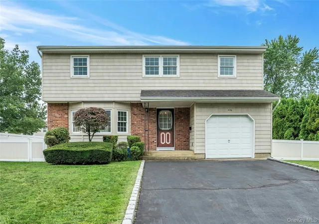Photo 1 of Sale Pending at 416 Old Country Rd, Babylon, NY 11729 | MLS# 1047436 | Listing updated on 2026-09-30