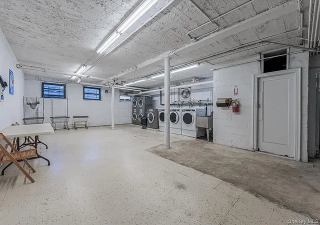 Listing Photo 2 - Condo for sale in building located at 9524 Fort Hamilton Pkwy, New York, NY 11209 - Unit #301