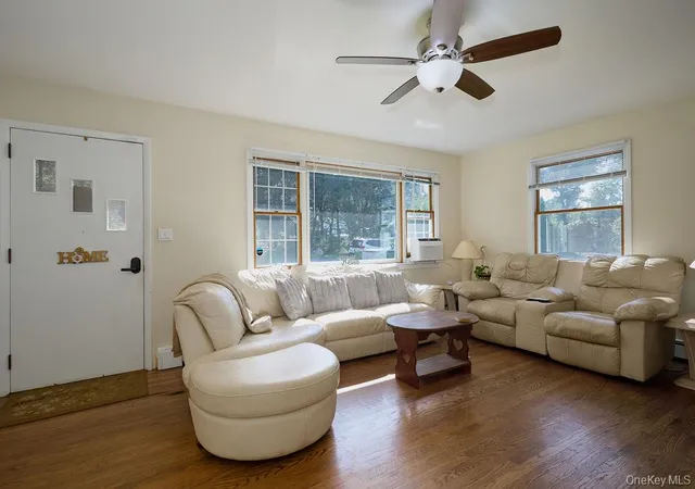 Photo 3 of Single family home for sale at 7 Pine Rd, Southeast, NY 10509 | MLS# 1047465 | Listing updated on 2026-10-03