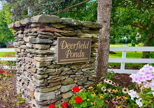 Photo 2 of Single family home for sale at 41 W Deer Trl, Pawling, NY 12564 | MLS# 1047471 | Listing updated on 2026-10-02