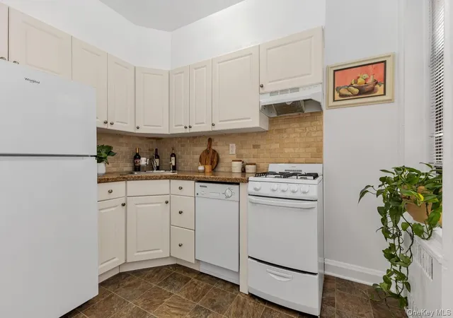 Photo 1 of House for sale at 83-80 118th Street #2M, New York, NY 11415 | MLS# 1047473 | Listing updated on 2026-09-07