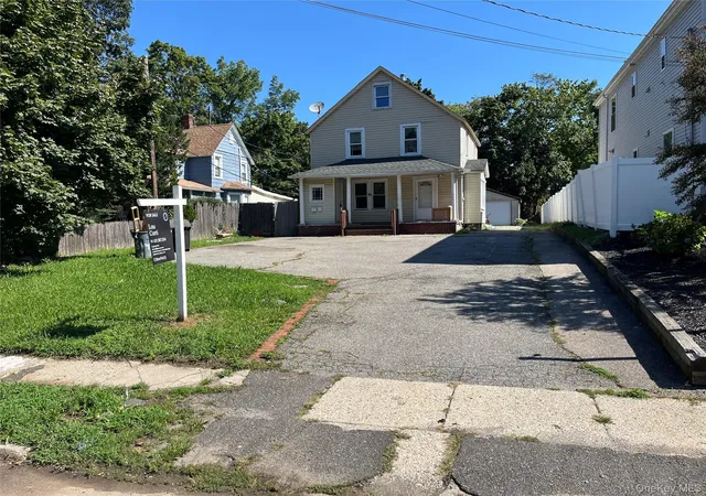Photo 1 of Sale Pending at 56 Lowndes Ave, Huntington, NY 11746 | MLS# 1047489 | Listing updated on 2026-09-29