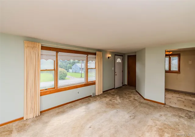 Photo 3 of Single family home for sale at 108 Wood St, Newburgh (town), NY 12550 | MLS# 1047537 | Listing updated on 2026-09-20
