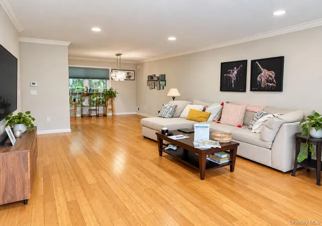 Photo 3 of Single family home for sale at 9 Redtwig Ct, Peekskill, NY 10566 | MLS# 1047542 | Listing updated on 2026-10-22