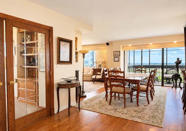 Photo 3 of Condo for sale at 27010 Grand Central Pkwy #18E, New York, NY 11005 | MLS# 1047556 | Listing updated on 2026-09-07