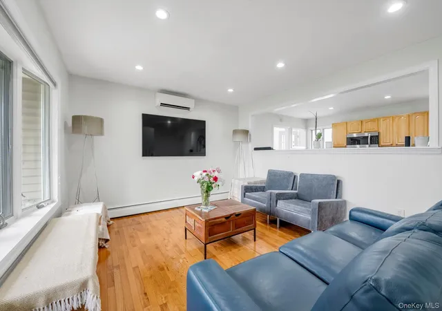 Photo 3 of Single family home for sale at 1055 Jefferson St, Hempstead, NY 11510 | MLS# 1047559 | Listing updated on 2026-10-26