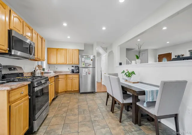 Photo 4 of Single family home for sale at 1055 Jefferson St, Hempstead, NY 11510 | MLS# 1047559 | Listing updated on 2026-10-26
