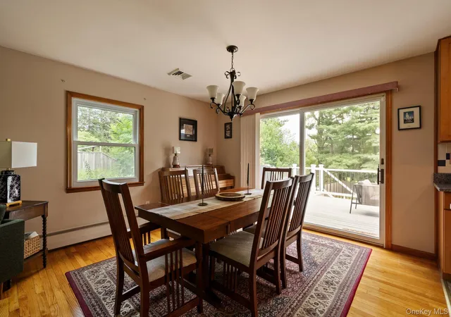 Photo 4 of Single family home for sale at 212 State Route 9h, Claverack, NY 12534 | MLS# 1047563 | Listing updated on 2026-09-25
