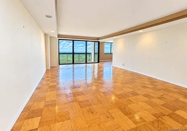 Listing Photo 2 - Condo for sale in building located at 27010 Grand Central, New York, NY 11550 - Unit #28K