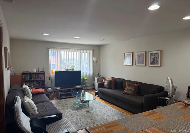 Photo 4 of House for sale at 9318 170th Street, New York, NY 11433 | MLS# 1047572 | Listing updated on 2026-09-08