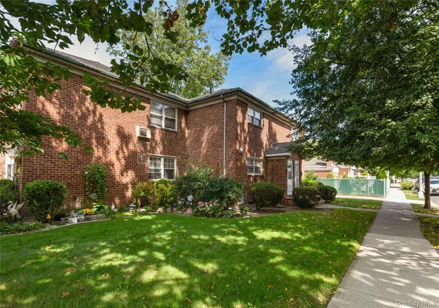 Photo 2 of Condo for sale at 18407a 58th Avenue, New York, NY 11365 | MLS# 1047575 | Listing updated on 2026-09-27