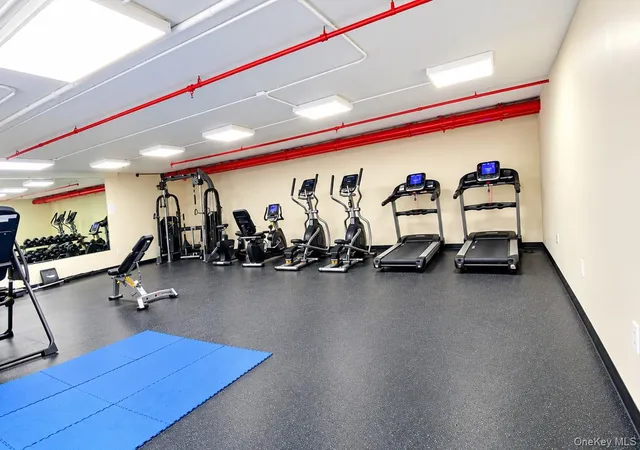 Listing Photo 2 - Condo for sale in East West Tower located at 142-38 37Th Ave, New York, NY 11354 - Unit #5C