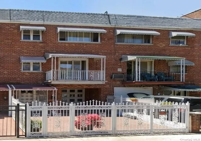 Photo 1 of Multi family home for sale at 1121 Saint Lawrence Ave, New York, NY 10472 | MLS# 1047582 | Listing updated on 2026-09-08