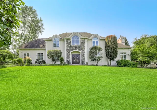 Photo 1 of Mansion for sale at 10 Cobblestone Farm Ct, Ramapo, NY 10901 | MLS# 1047585 | Listing updated on 2026-09-08