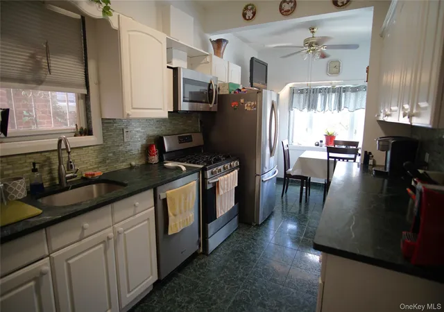 Photo 3 of Multi family home for sale at 2430 Esplanade Ave, New York, NY 10469 | MLS# 1047587 | Listing updated on 2026-10-03
