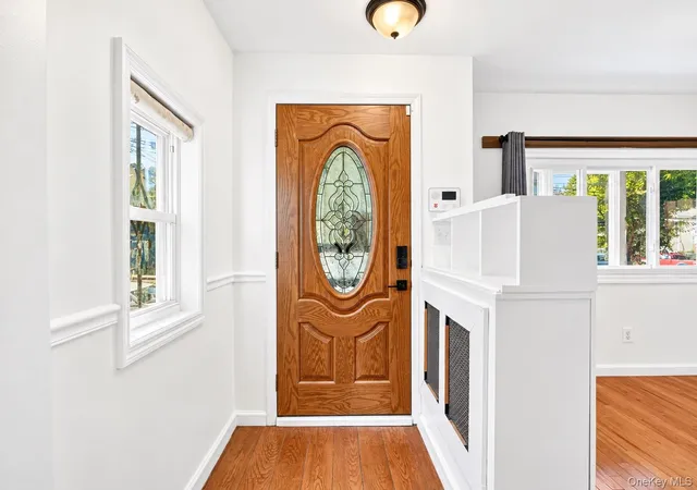 Photo 2 of Single family home for sale at 1787 Randall Ave, New York, NY 10473 | MLS# 1047589 | Listing updated on 2026-09-29