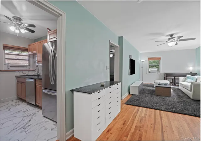 Photo 3 of Condo for sale at 330 S Broadway #D11, Greenburgh, NY 10591 | MLS# 1047604 | Listing updated on 2026-09-25