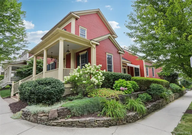 Photo 1 of Single family home for sale at 2 Sly St, Warwick (town), NY 10990 | MLS# 1047605 | Listing updated on 2026-10-28