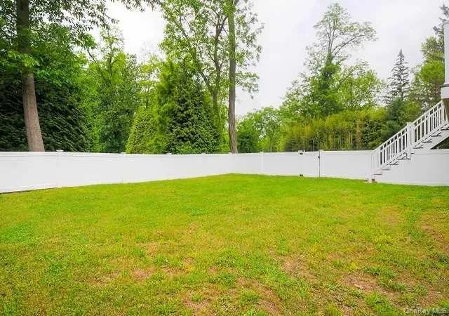 Photo 3 of Single family home for sale at 9 Bird Ct, Rhinebeck, NY 12572 | MLS# 1047623 | Listing updated on 2026-09-30