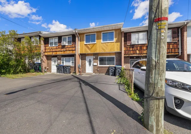 Photo 1 of Single family home for sale at 72 Kennedy Dr, Haverstraw, NY 10993 | MLS# 1047630 | Listing updated on 2026-09-13