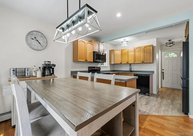 Photo 2 of Single family home for sale at 32 Nightingale Trl W, Mamakating, NY 12790 | MLS# 1047643 | Listing updated on 2026-10-04