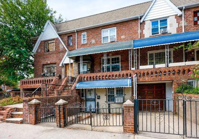 Photo 3 of Multi family home for sale at 25 30 36th Avenue, New York, NY 11106 | MLS# 1047648 | Listing updated on 2026-09-16