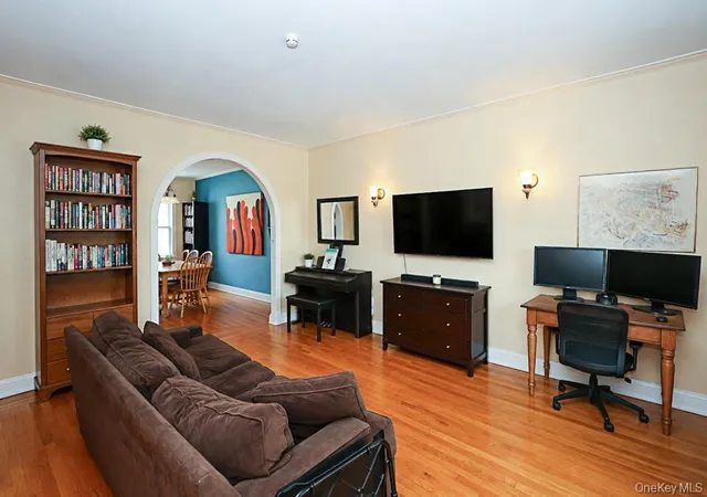 Photo 3 of House for sale at 25-30 36th Avenue, New York, NY 11106 | MLS# 1047648 | Listing updated on 2026-09-16