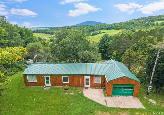 Photo 2 of Single family home for sale at 5206 Town Brk Rd, Stamford, NY 13788 | MLS# 1047662 | Listing updated on 2026-09-08