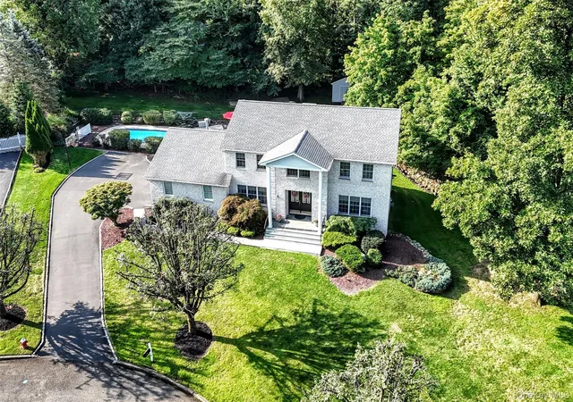 Single family home for sale at 18 Gleeful Ln, Clarkstown, NY 10989 | MLS# 1047665