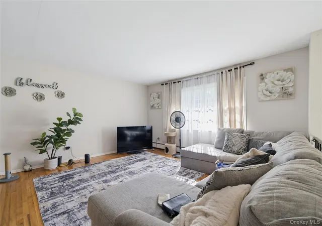 Photo 3 of Single family home for sale at 124 Barnes Rd, Blooming Grove, NY 10992 | MLS# 1047677 | Listing updated on 2026-10-05