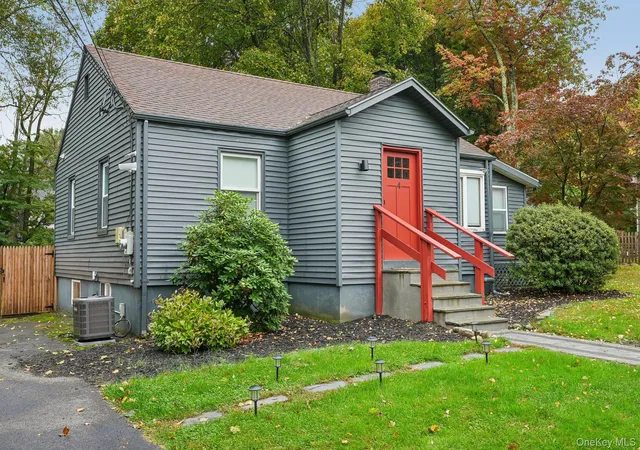 Single family home for sale at 4 Windsor Rd, Cortlandt, NY 10520 | MLS# 1047678