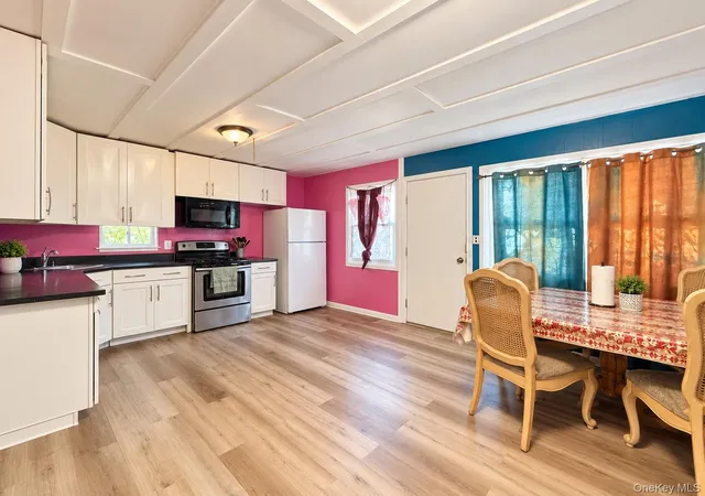 Photo 3 of Single family home for sale at 3 W End Ave, Fallsburg, NY 12759 | MLS# 1047683 | Listing updated on 2026-10-08