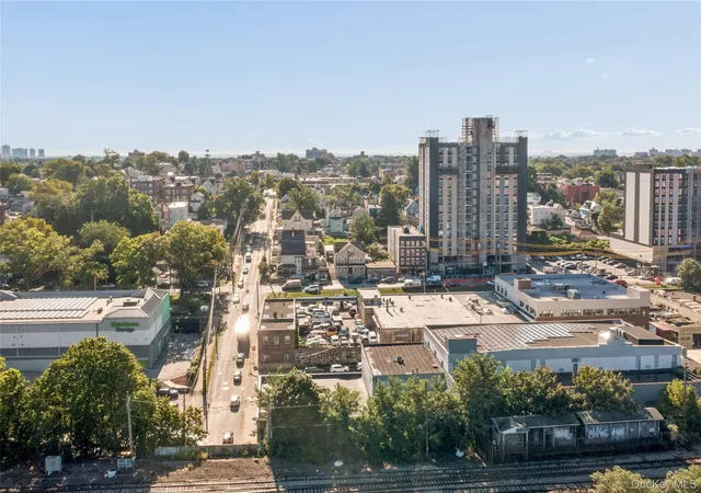 Photo 20 of Condo for sale at 475 Bronx River Rd #3F, Yonkers, NY 10704 | MLS# 1047691 | Listing updated on 2026-09-08