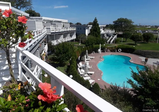 Photo 1 of Condo for sale at 35 Library #4K, Southampton, NY 11978 | MLS# 1047730 | Listing updated on 2026-09-13