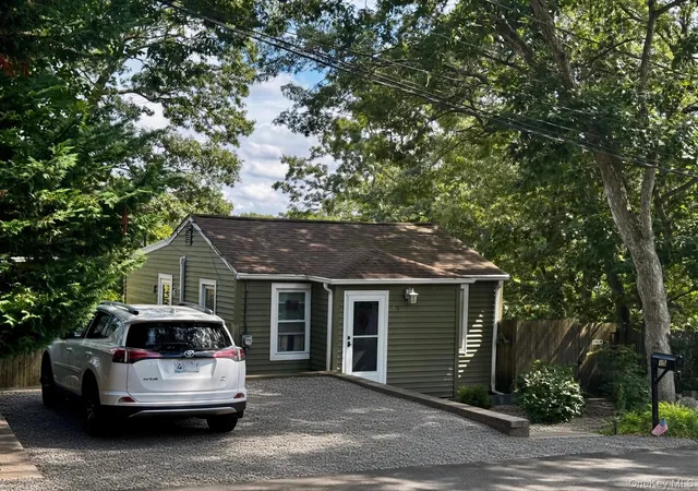 Single family home for sale at 15 Laurelton Rd, Brookhaven, NY 11789 | MLS# 1047731