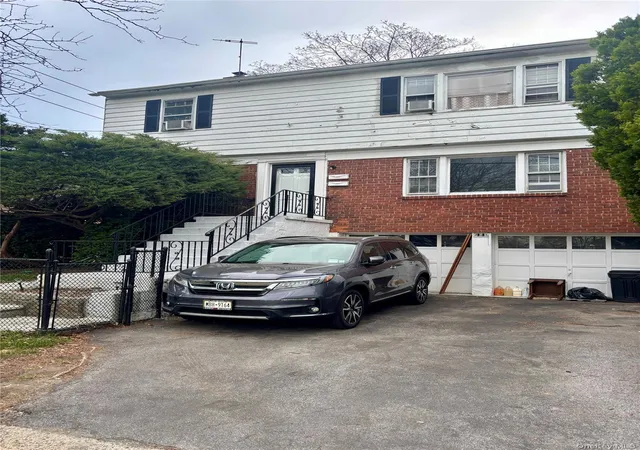 Photo 2 of Multi family home for sale at 401 E 4th Street, Mount Vernon, NY 10553 | MLS# 1047782 | Listing updated on 2026-09-08