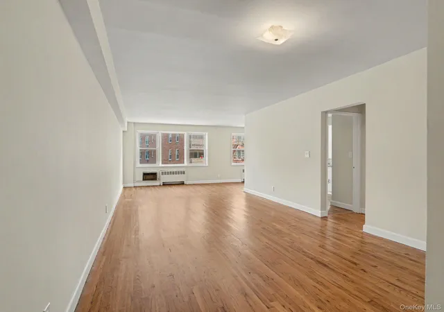 Photo 3 of House for sale at 30 E Hartsdale Ave #3E, Greenburgh, NY 10530 | MLS# 1047810 | Listing updated on 2026-10-03