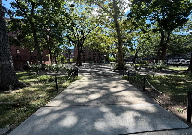 Photo 14 of Condo for sale at 33 04 Junction Blvd #6L, New York, NY 11372 | MLS# 1047815 | Listing updated on 2026-09-09