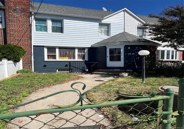 Photo 2 of Single family home for sale at 113 21 204th Street, New York, NY 11412 | MLS# 1047817 | Listing updated on 2026-09-09