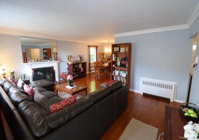 Photo 4 of Single family home for sale at 72 Mohawk Rd, Yonkers, NY 10710 | MLS# 1047826 | Listing updated on 2026-10-24