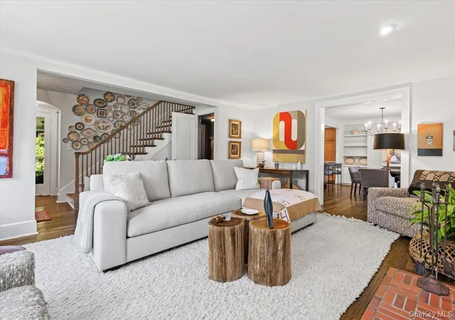 Photo 4 of Single family home for sale at 12 Idlewood Rd, White Plains, NY 10605 | MLS# 1047830 | Listing updated on 2026-09-13